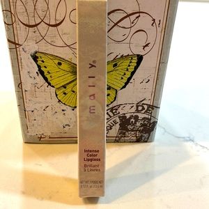 Mally Intense Color Lipgloss- You got this